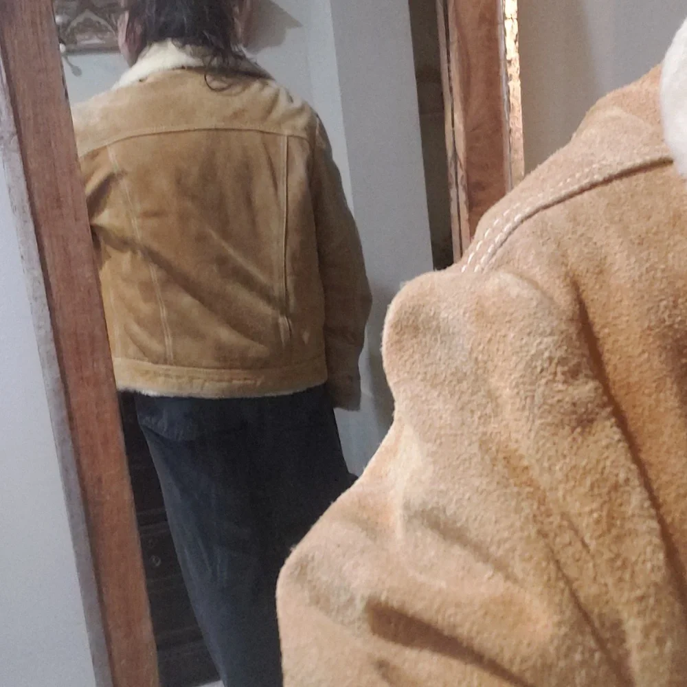 100% Suede Leather Jacket - Picture 3 of 13